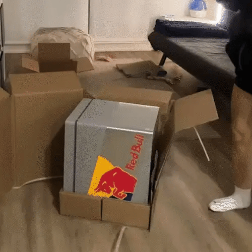 Mini nevera Limitada ChillBox™ + 24 latas GRATIS